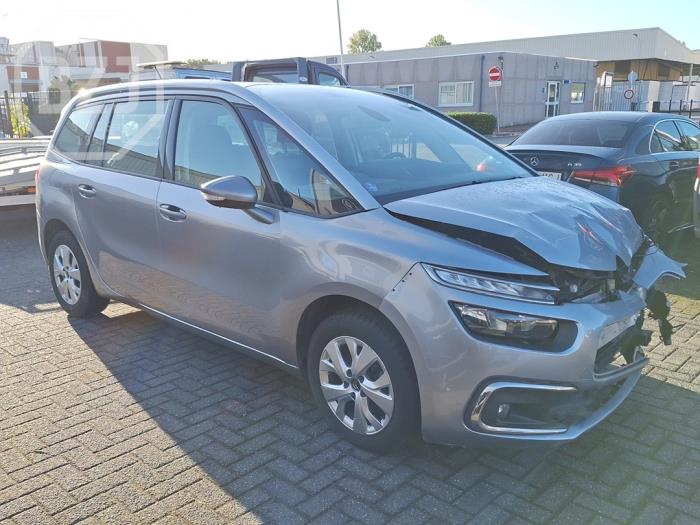 Citroen Grand C4 Spacetourer 1.2 12V PureTech 130 Samochód złomowany (2020, Metalik, Szary)