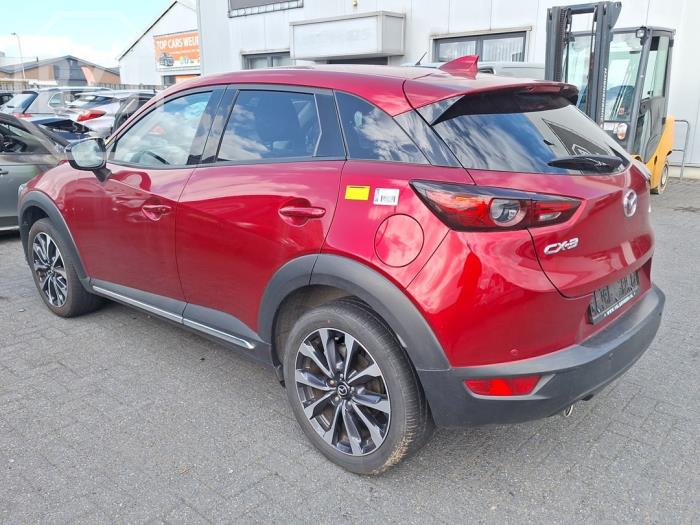 Mazda CX-3 2.0 SkyActiv-G 121 Vehículo de desguace (2018, Metálico, Rojo)