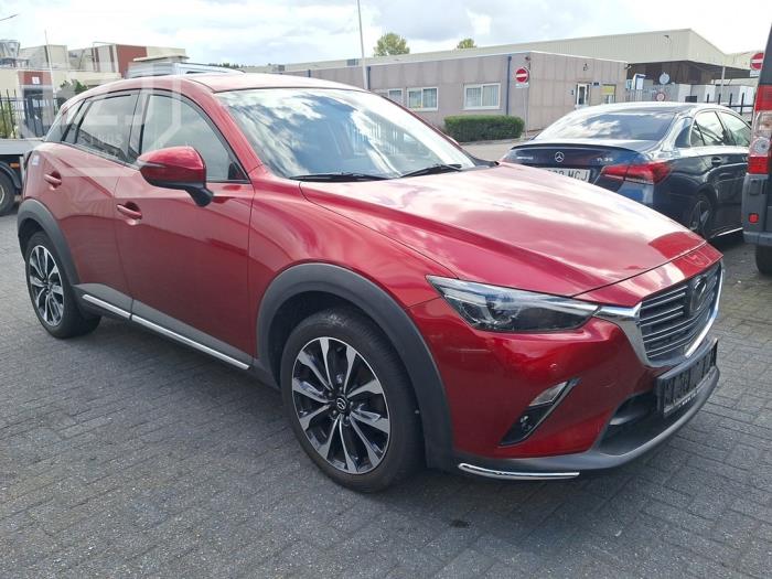 Mazda CX-3 2.0 SkyActiv-G 121 Vehículo de desguace (2018, Metálico, Rojo)