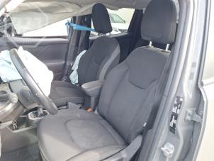 Jeep Renegade 1.0 GSE T3 12V Épave (2021, Gris)