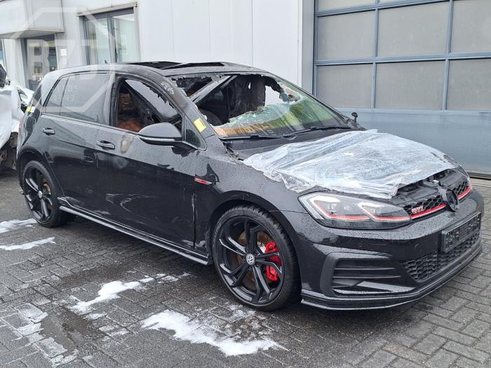 Volkswagen Golf VII 2.0 GTI TCR 16V Épave (2019, Métallisé, Noir)