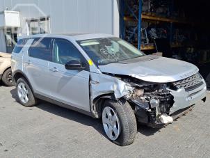 Landrover Discovery Sport 2.0 eD4 150 16V Vehículo de desguace (2018, Metálico, Plateado)