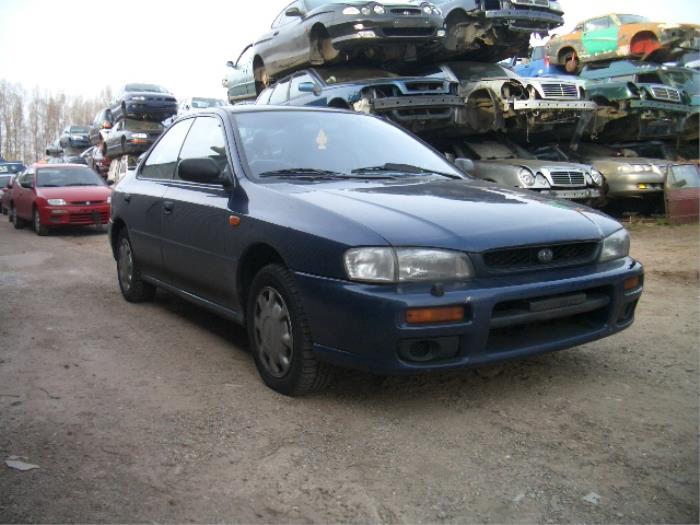 Subaru Impreza I 2.0i GL AWD 16V 4x4 Salvage vehicle (1998