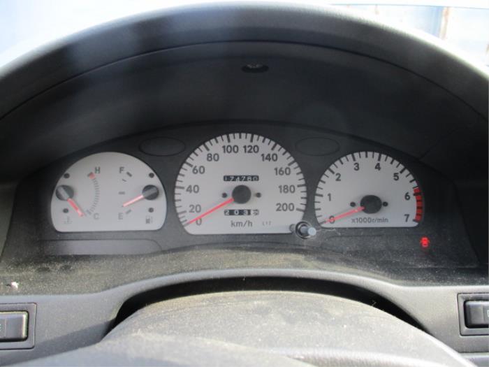 Toyota Paseo 1.5i,GT MPi 16V Samochód złomowany (1997, Niebieski)