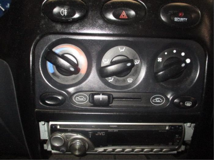 Chevrolet Matiz 0.8 S,SE Samochód złomowany (2003, Szary)