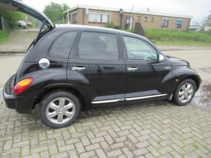 Chrysler PT Cruiser 2.2 CRD 16V Épave (2005, Noir)