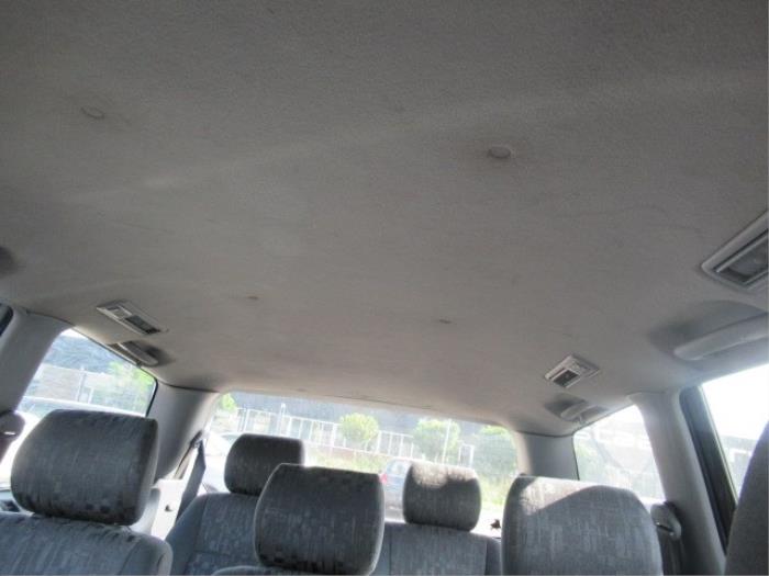 Toyota Previa 2.0 D-4D 16V Épave (2001, Bleu)