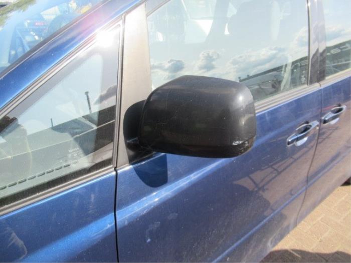 Toyota Previa 2.0 D-4D 16V Épave (2001, Bleu)