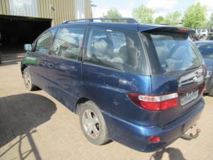 Toyota Previa 2.0 D-4D 16V Épave (2001, Bleu)