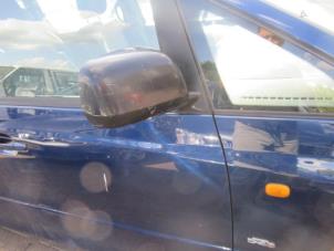 Toyota Previa 2.0 D-4D 16V Épave (2001, Bleu)