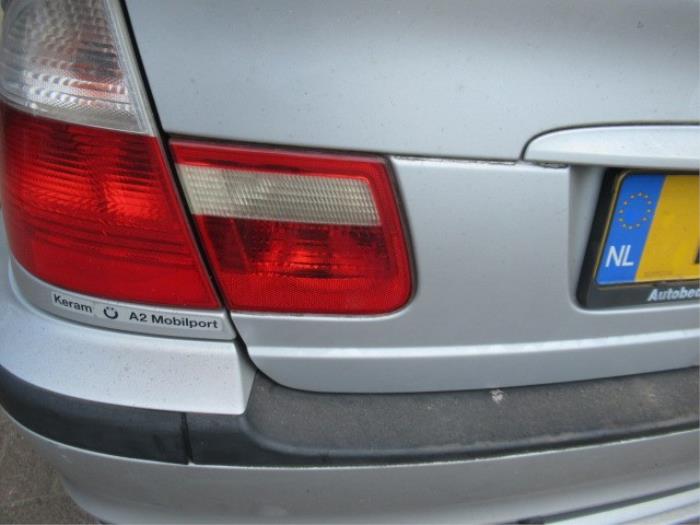 BMW 3 serie Touring 318i 16V Vehículo de desguace (2002, Gris)