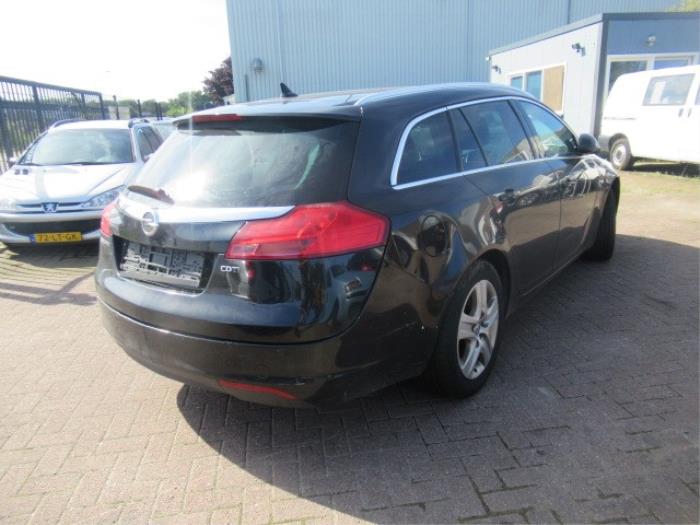 Opel Insignia Sports Tourer 2.0 CDTI 16V 160 Ecotec Épave (2013, Noir)
