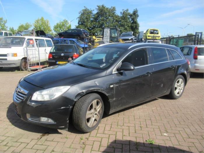 Opel Insignia Sports Tourer 2.0 CDTI 16V 160 Ecotec Épave (2013, Noir)