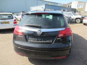 Opel Insignia Sports Tourer 2.0 CDTI 16V 160 Ecotec Épave (2013, Noir)