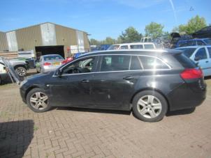 Opel Insignia Sports Tourer 2.0 CDTI 16V 160 Ecotec Épave (2013, Noir)