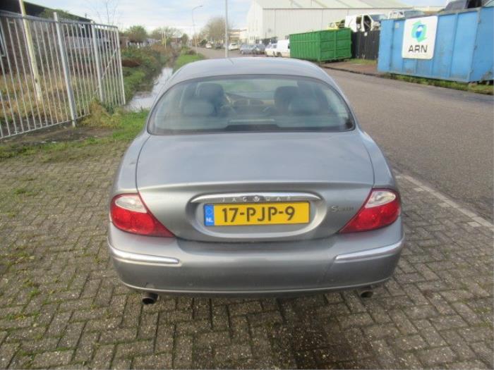 Jaguar S-type 3.0 V6 24V Épave (2001, Gris)