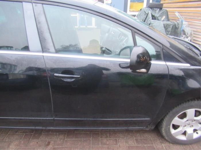Peugeot 5008 I 1.6 VTI 16V Salvage vehicle (2011, Black)