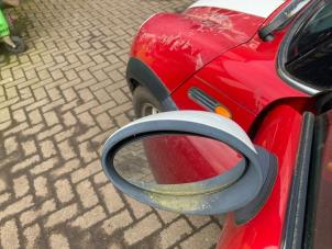 BMW Mini 1.6 16V Cooper Samochód złomowany (2001, Czerwony)