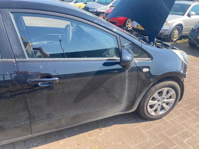 Kia Rio III 1.1 CRDi VGT 12V Épave (2012, Noir)