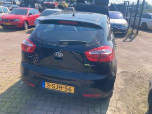 Kia Rio III 1.1 CRDi VGT 12V Épave (2012, Noir)