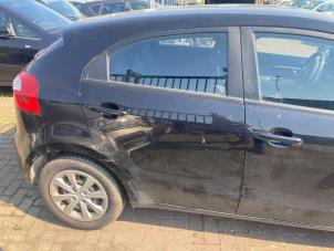 Kia Rio III 1.1 CRDi VGT 12V Épave (2012, Noir)