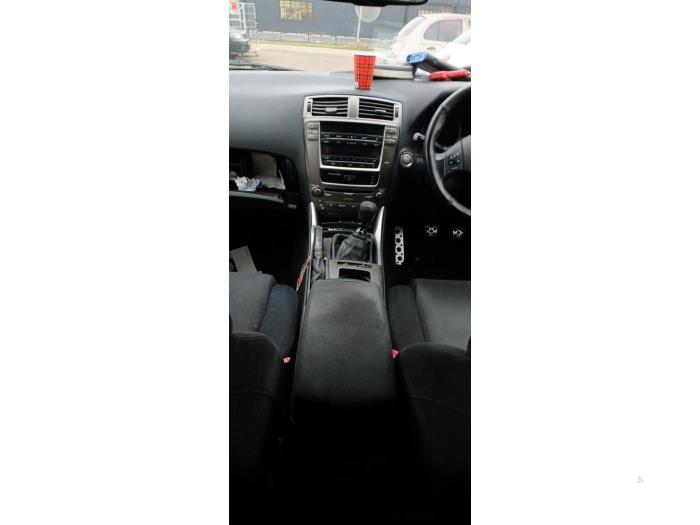 Lexus IS 250 2.5 V6 24V Épave (2007, Foncé, Gris)