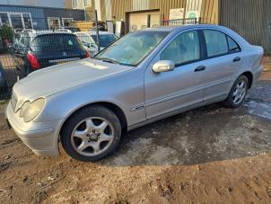 Mercedes C-Klasse Épave (2003, Gris)