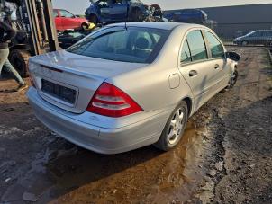 Mercedes C-Klasse Épave (2003, Gris)