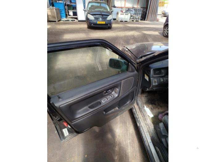 Volvo V70 2.5 TDI Épave (2000, Noir)