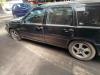 Volvo V70 2.5 TDI Épave (2000, Noir)