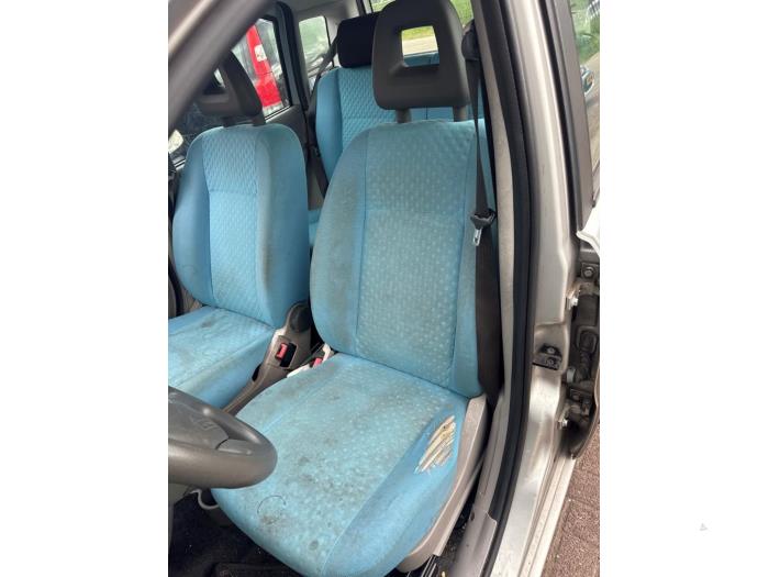 Fiat Panda 1.2 Fire Samochód złomowany (2005, Szary)