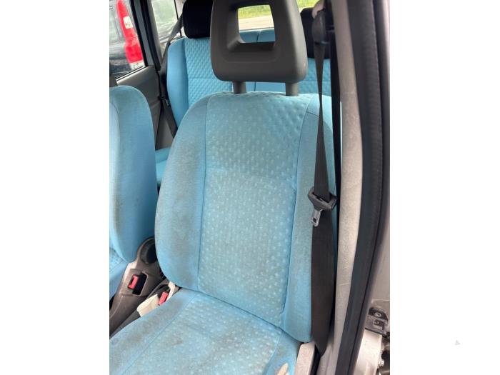 Fiat Panda 1.2 Fire Samochód złomowany (2005, Szary)