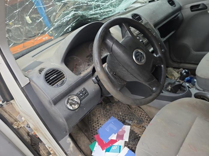 Volkswagen Caddy III 2.0 SDI Samochód złomowany (2005, Bialy)