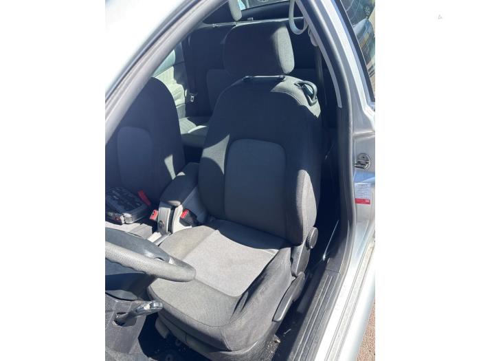 Volkswagen New Beetle 1.6 Épave (2005, Gris)