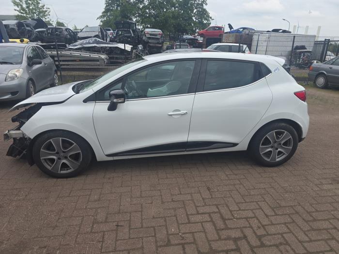 Renault Clio IV 0.9 Energy TCE 90 12V Épave (2014, Blanc)