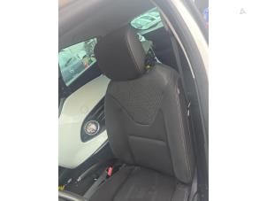 Renault Clio IV 0.9 Energy TCE 90 12V Épave (2014, Blanc)
