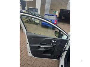 Renault Clio IV 0.9 Energy TCE 90 12V Épave (2014, Blanc)