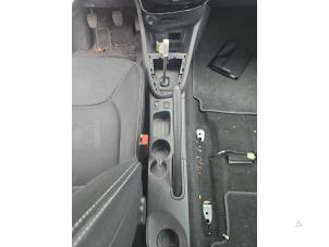Renault Clio IV 0.9 Energy TCE 90 12V Épave (2014, Blanc)