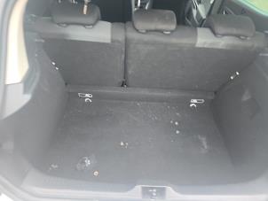 Renault Clio IV 0.9 Energy TCE 90 12V Épave (2014, Blanc)