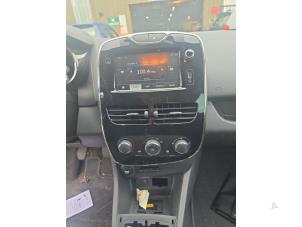 Renault Clio IV 0.9 Energy TCE 90 12V Épave (2014, Blanc)