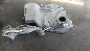 Volkswagen Passat Variant 2.0 TFSI/TSI 16V Vehículo de desguace (2007, Gris)