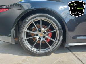 Porsche 911 3.8 24V Carrera 4S Samochód złomowany (2013, Czarny)