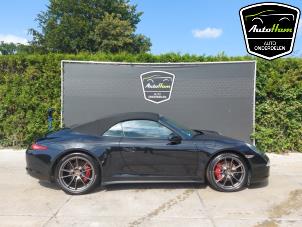 Porsche 911 3.8 24V Carrera 4S Samochód złomowany (2013, Czarny)