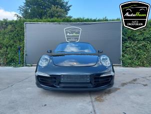 Porsche 911 3.8 24V Carrera 4S Samochód złomowany (2013, Czarny)