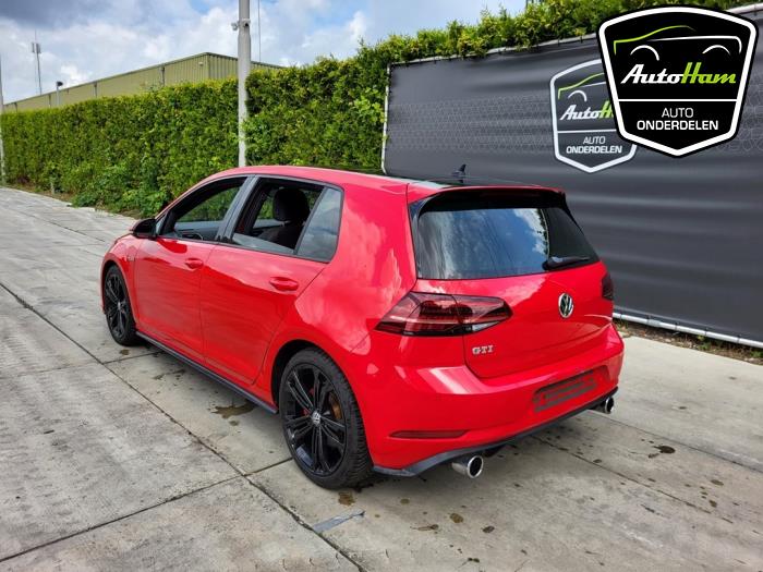 Volkswagen Golf VII 2.0 GTI 16V Performance Package Skrotfordon (2017, ROOD)