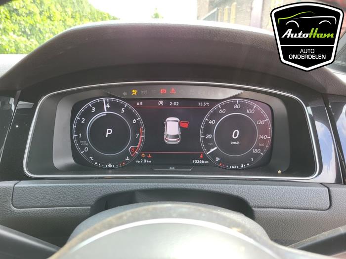 Volkswagen Golf VII 2.0 GTI 16V Performance Package Skrotfordon (2017, ROOD)