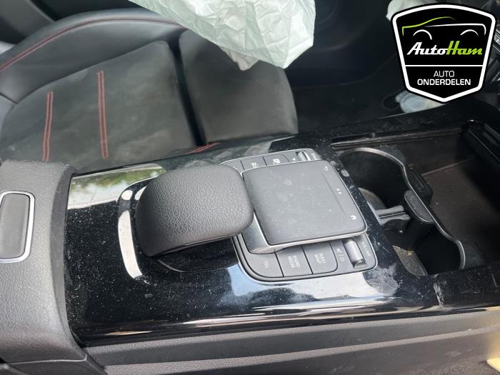 Mercedes CLA Shooting Brake 1.3 CLA-200 Turbo 16V Schrottauto 