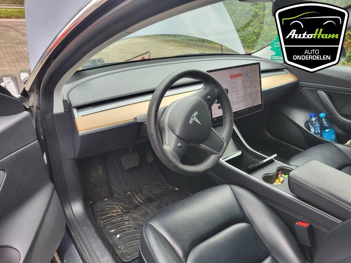 Tesla Model 3 EV AWD Épave (2020, Gris)