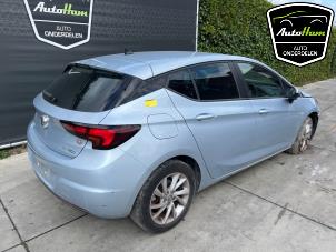 Opel Astra K 1.6 CDTI 136 16V Épave (2018, Léger, Bleu)
