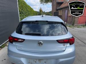 Opel Astra K 1.6 CDTI 136 16V Épave (2018, Léger, Bleu)